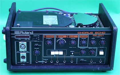 Roland-RE-501